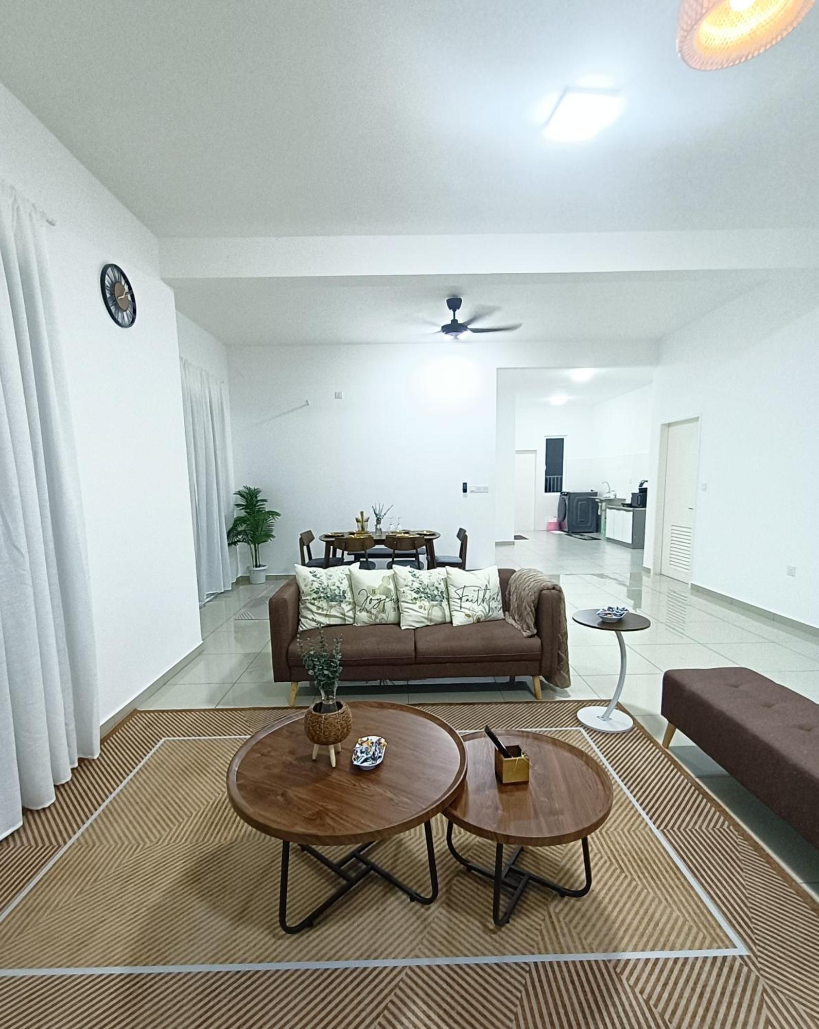 Bungavilla Resthouse Sendayan Porto Dickson Exterior foto
